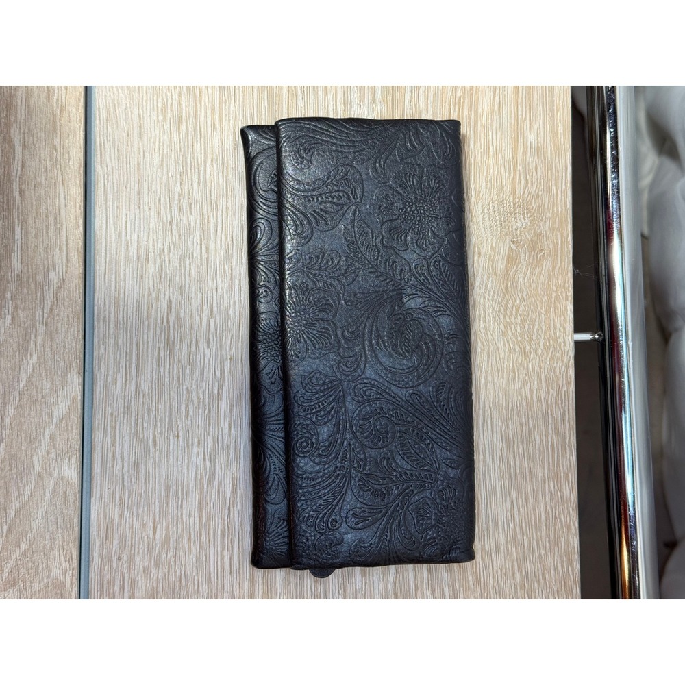 Chic Black Embossed Women's Wallet